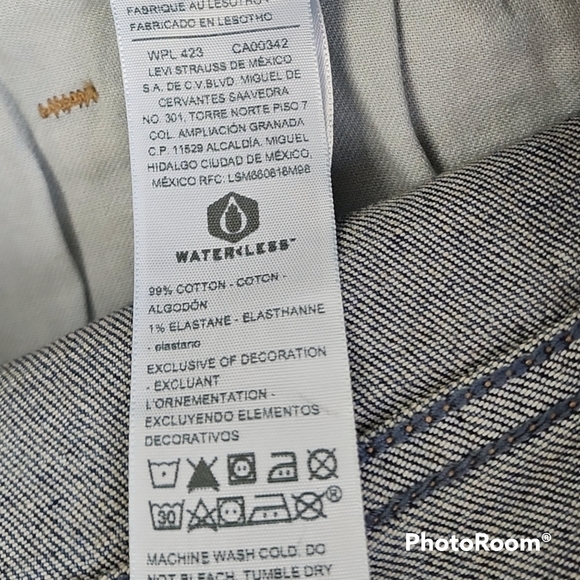 NWT Levis Signature by Levi Strauss Relaxed Fit Men's Size 42x32 PRICE FIRM - Picture 7 of 9